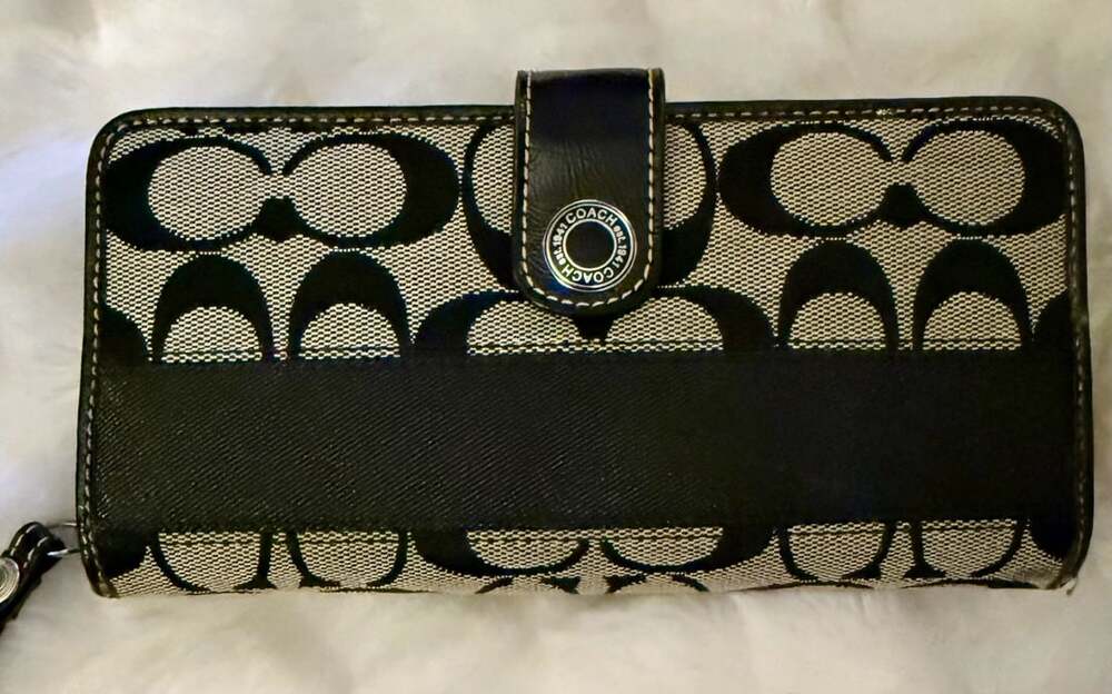 Coach wallet